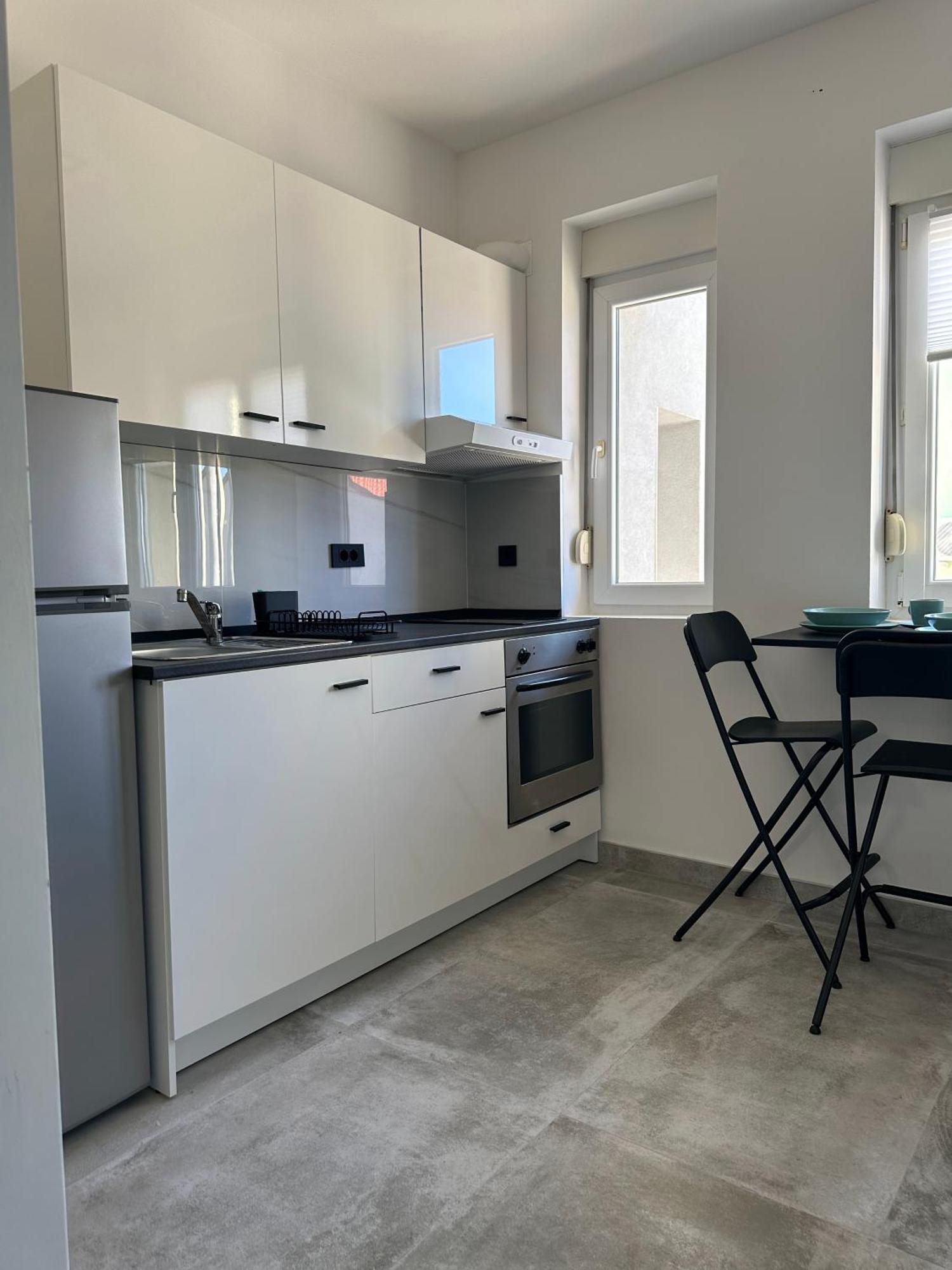 Apartment Roni Zara Esterno foto